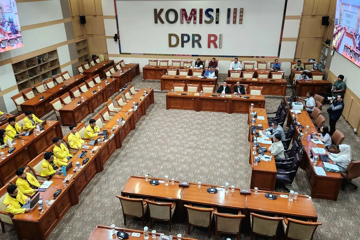 Suasana rapat dengar pendapat umum (RDPU) terkait RUU Perampasan Aset Terkait Tindakan Pidana di Komisi III DPR RI, Senin (26/10/2026).